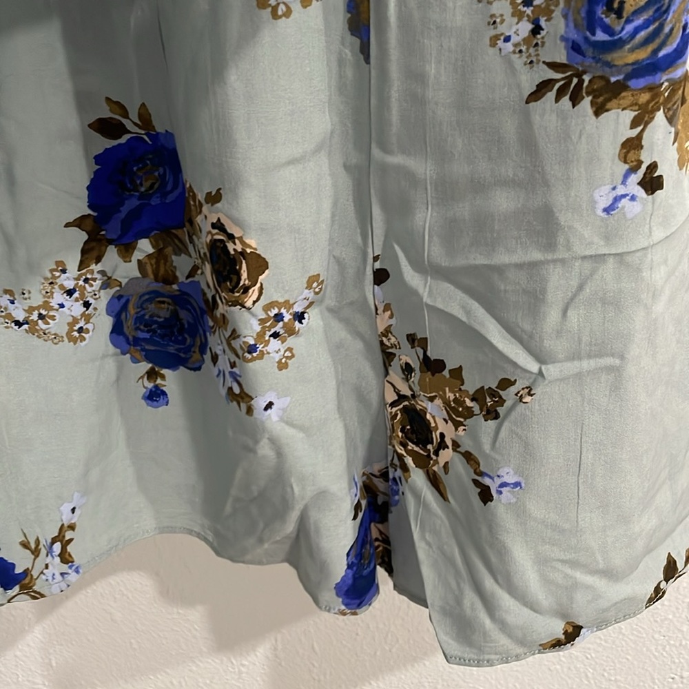 Romper - Picture 7 of 9
